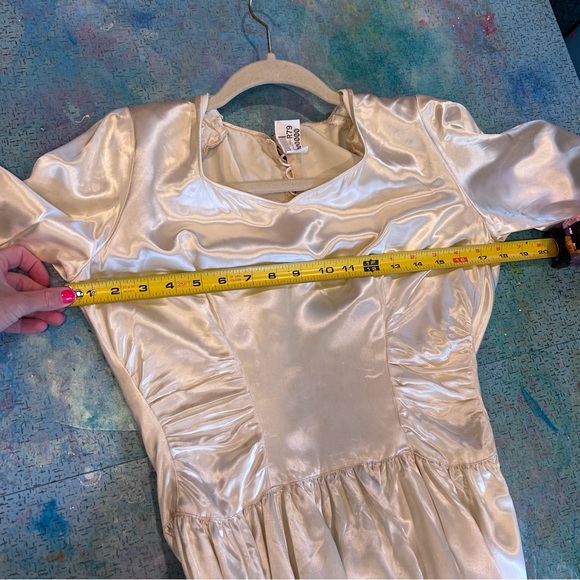 Antique 1930s Wedding Gown - Picture 9 of 17